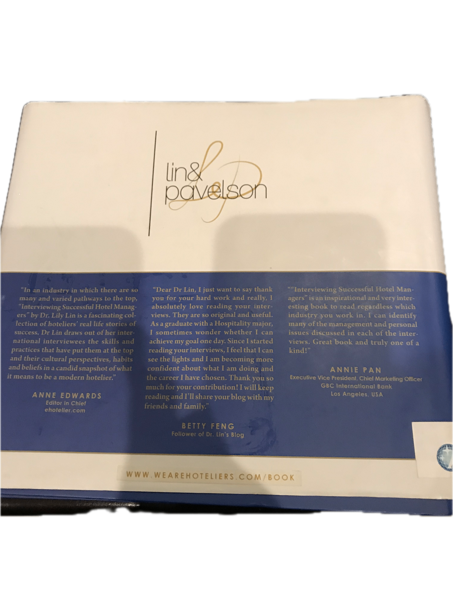 Rear cover of Interviewing Successful Hotel Managers, carrying early professional commentary on Dr Lin's work.